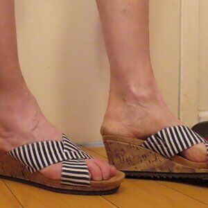 Dr. Scholl's Blue n White Sailor Striped Wedge Sandals, size unknown (8.5?)